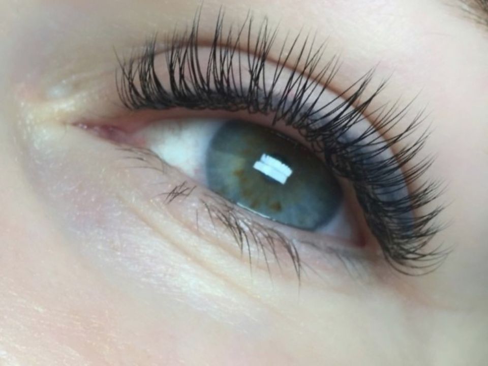 Наращивание ресниц Минск