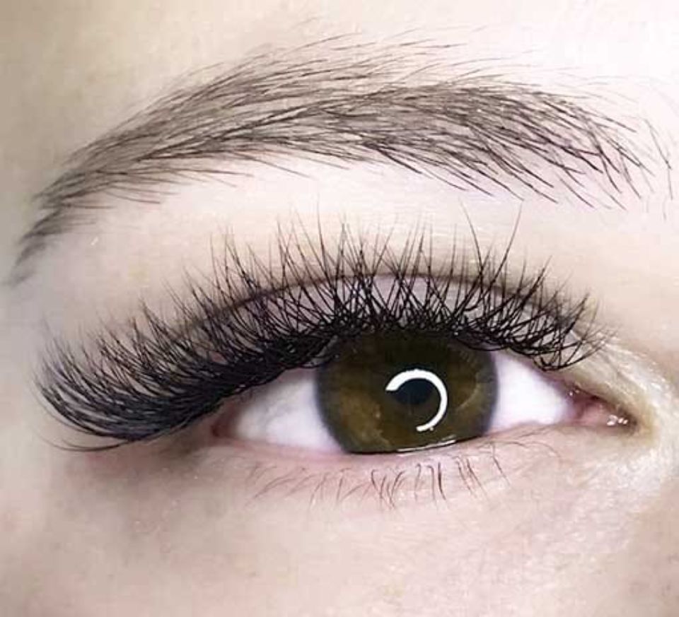Наращивание ресниц в Минске