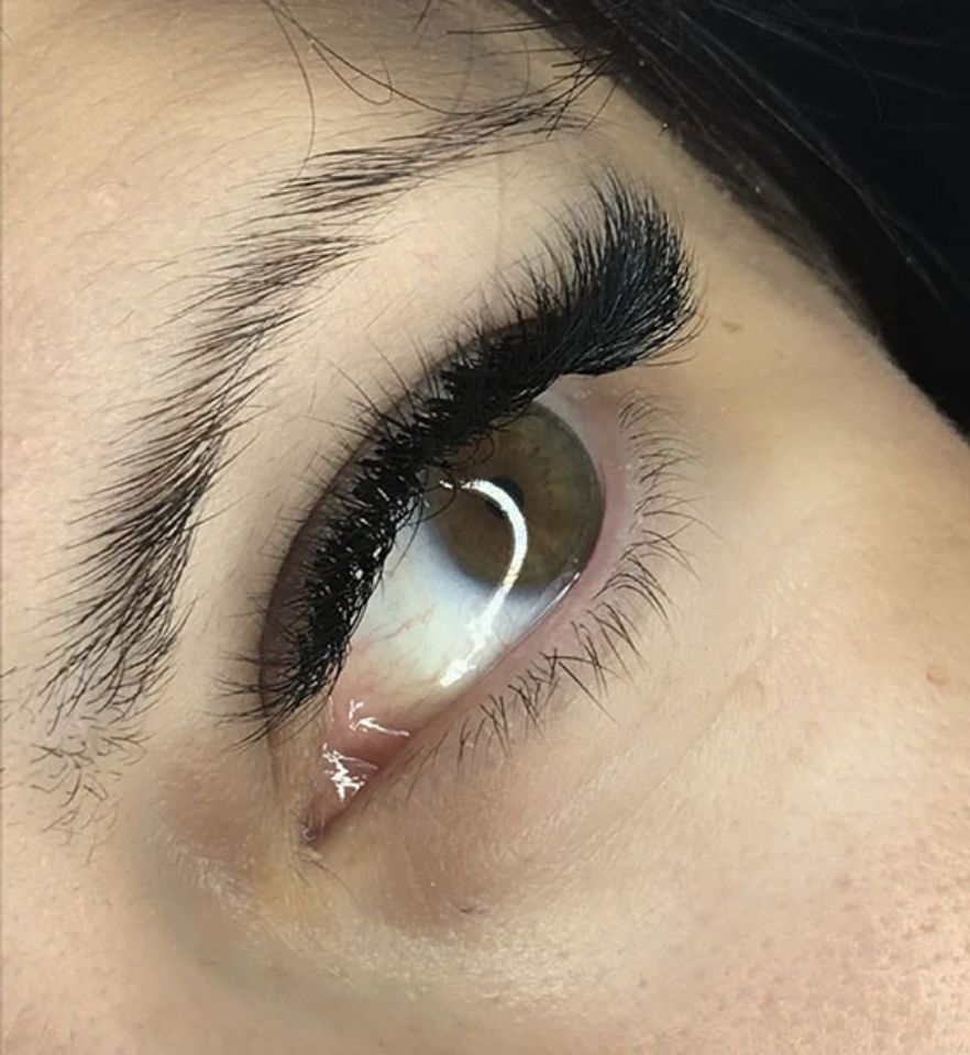 Наращивание ресниц в Минске