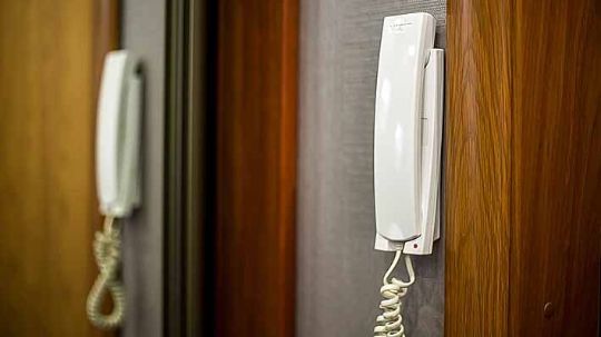 ustanovka_au_videogorod