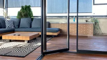 Безрамные перегородки