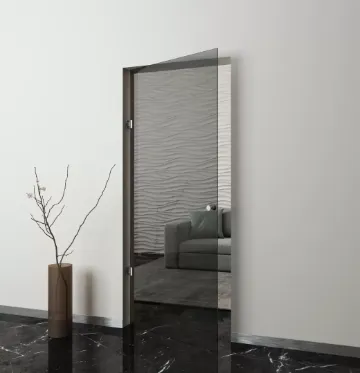 Межкомнатная дверь из бронзового стекла