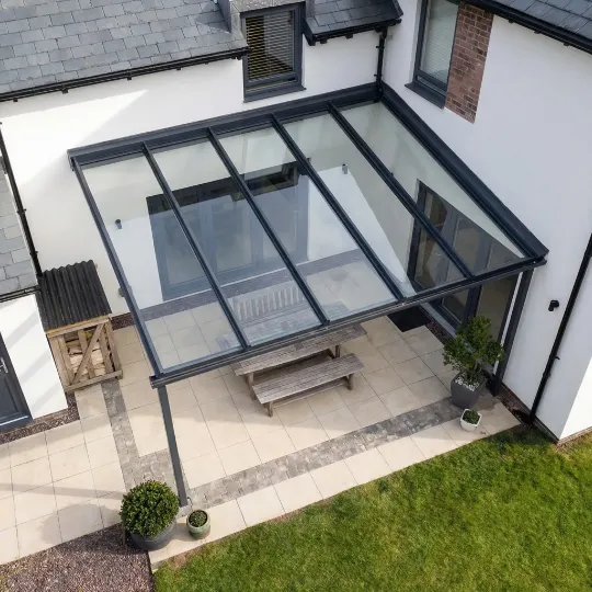 Навес с электроподогревом над вернадой