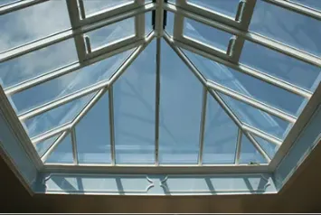 Стекло с электроподогревом