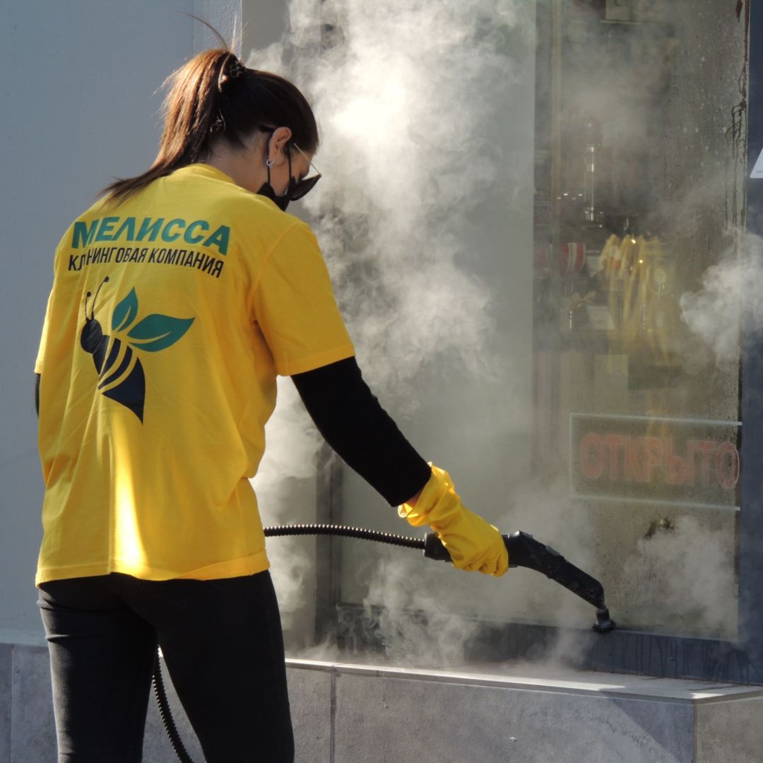 Мойка витрин в Бресте