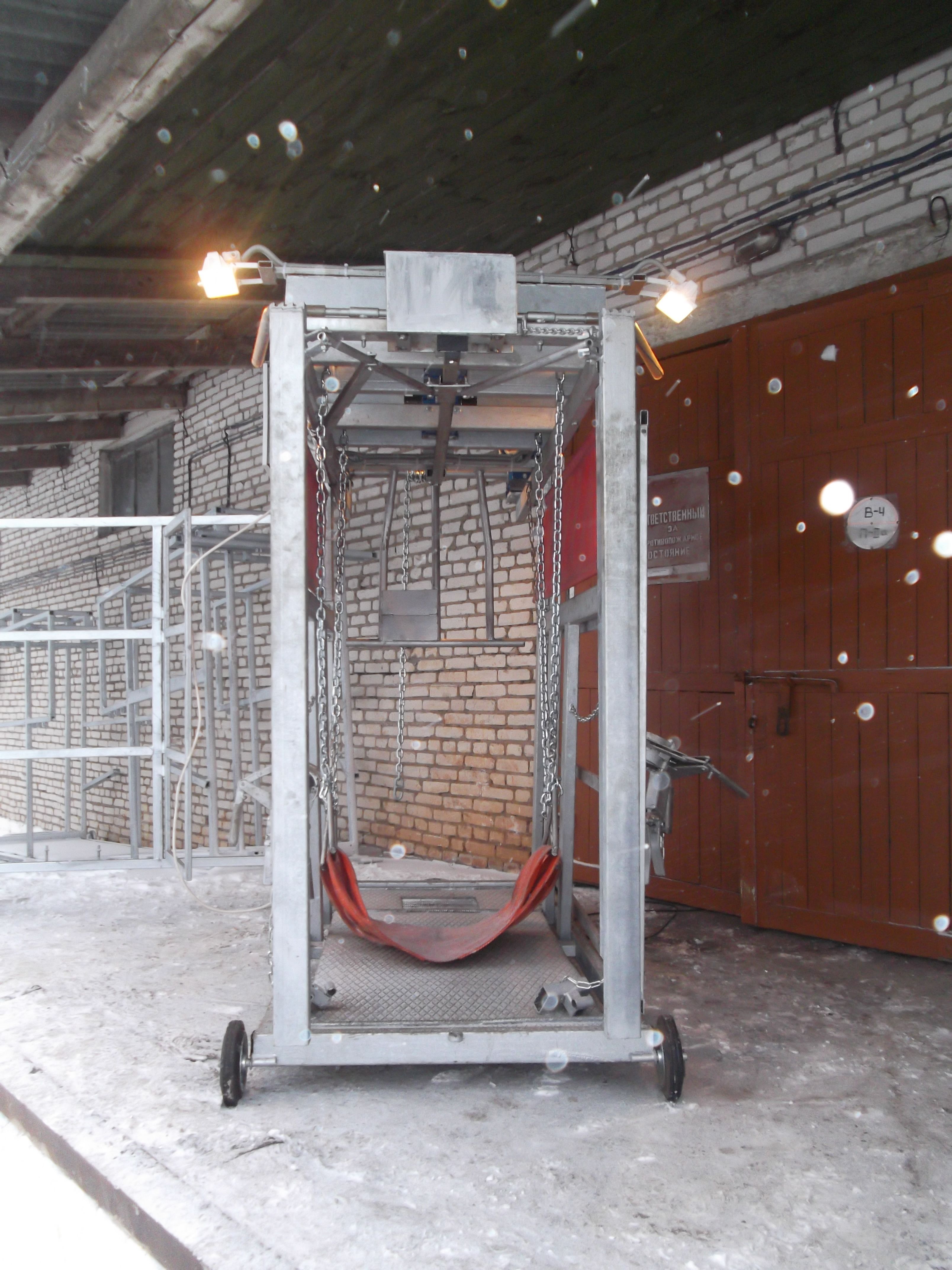 поверхность пола в станке ORTOPED