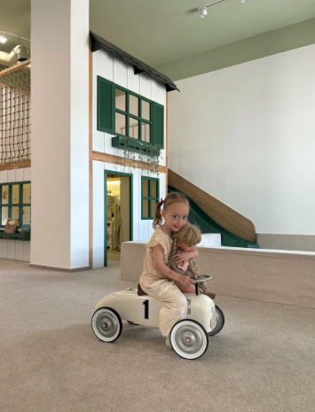 Детский развлекательный центр \ Детское пространство "Олива лэнд (Oliva land)"