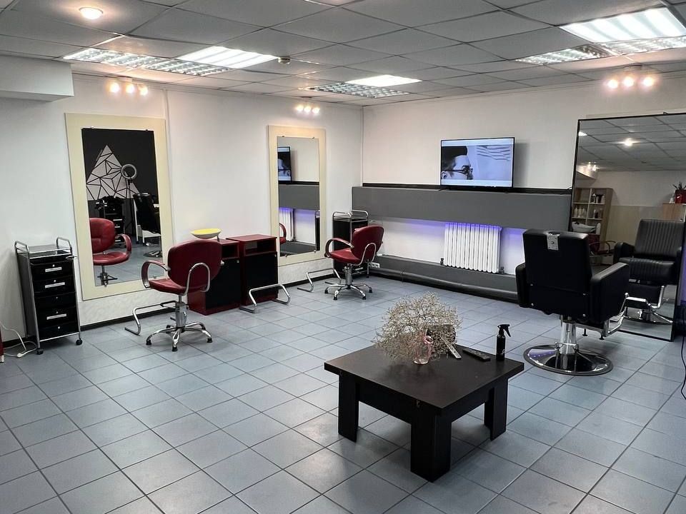 Продается салон-красоты "Призма" - смотреть в каталоге Buyer.by