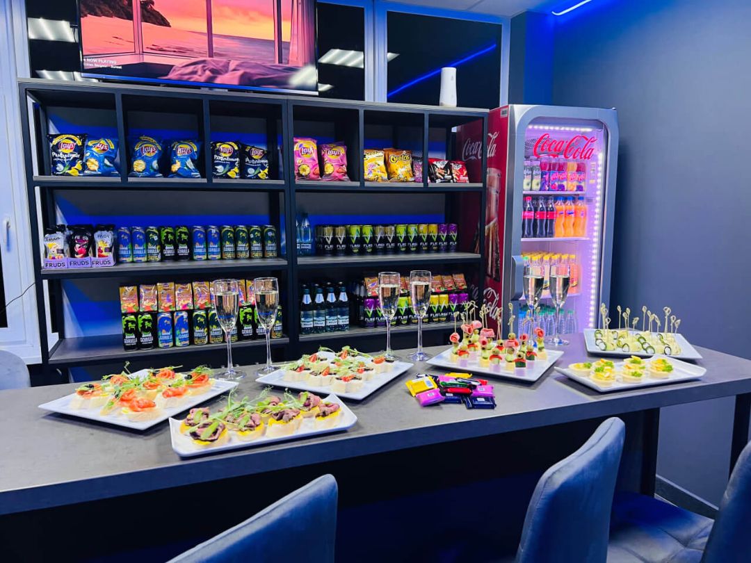 Купить компьютерный клуб, киберспортивную арену в Минске, Боровлянах