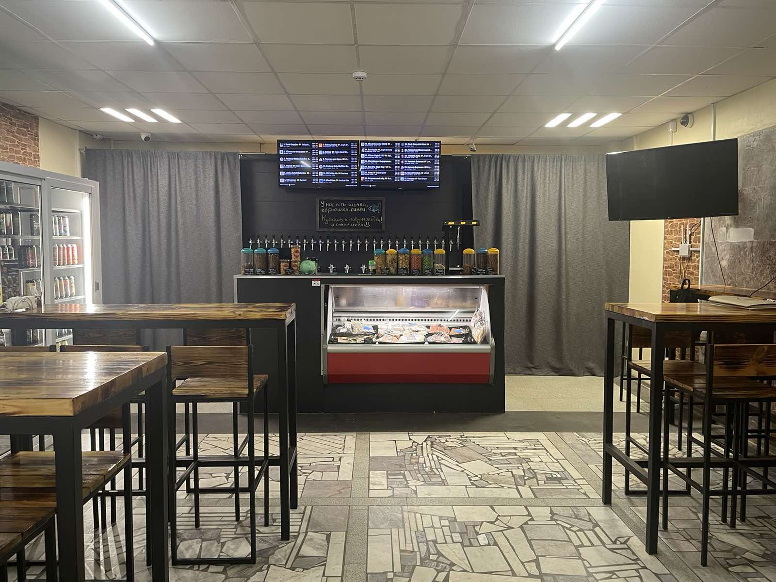 В продаже бар-магазин разливного пива "Пивной Пан". Купить готовый бизнес, бар. Смотреть в каталоге Buyer.by