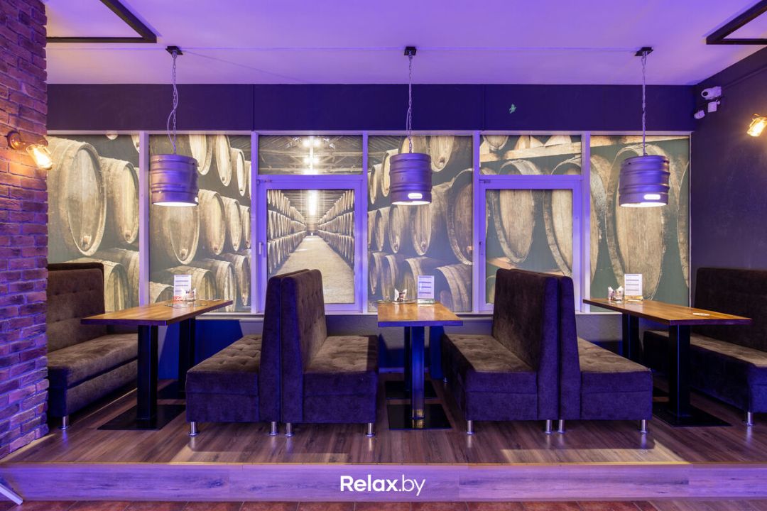 Купить готовый бизнес, Lucky pub. Гастро-паб в ТЦ Таир. Низкая аренда. Площадь 100.3 м2 - подробнее в каталоге Buyer.by