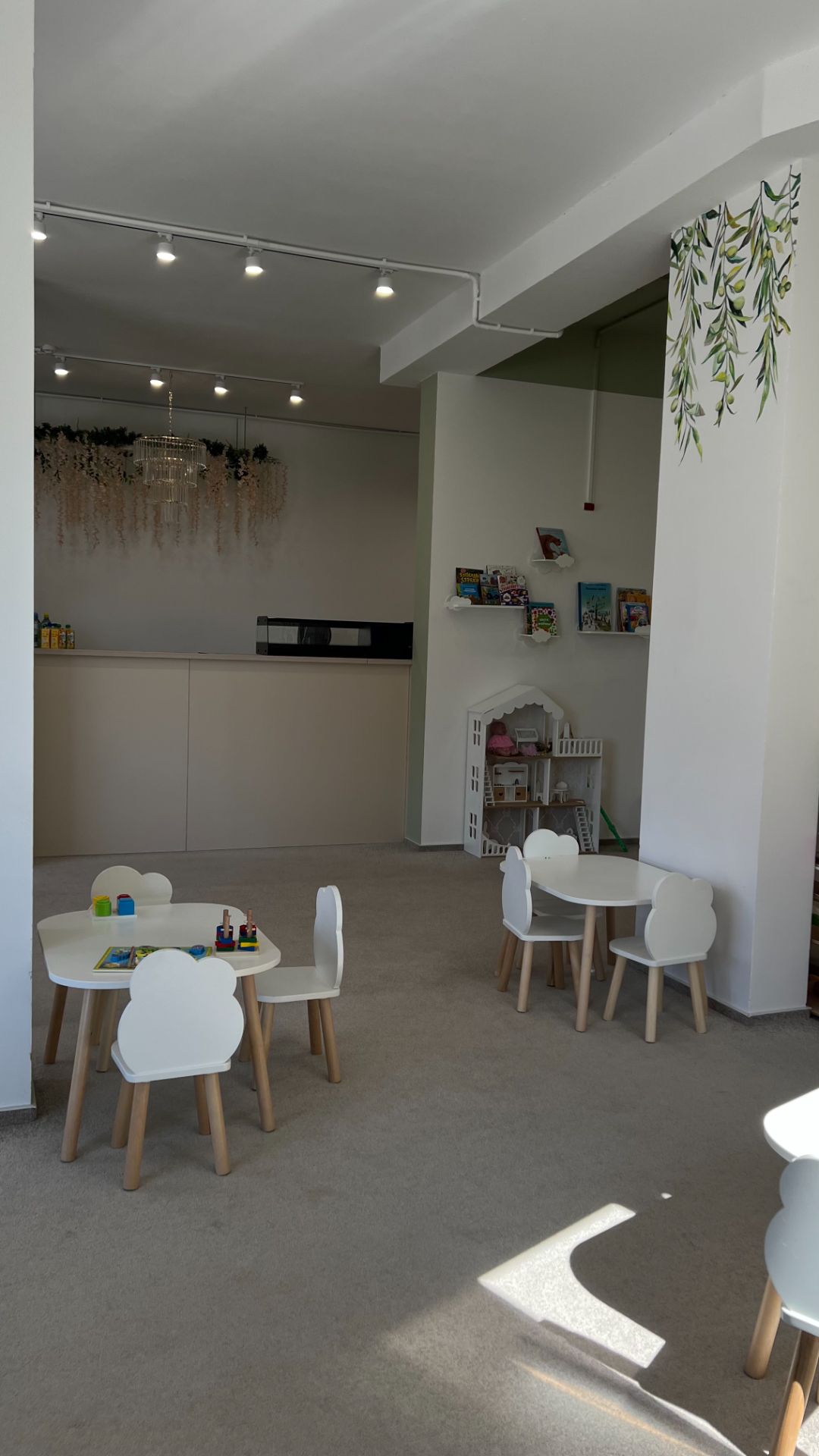 Детский развлекательный центр \ Детское пространство "Олива лэнд (Oliva land)"