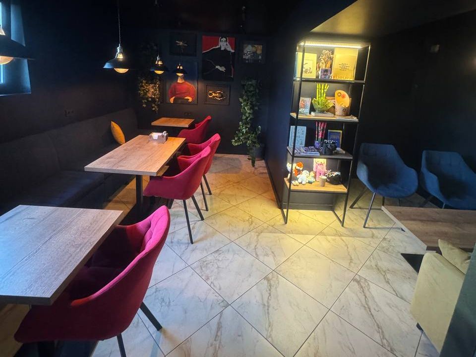Кофейня на проспекте. площадь 73 м2. Низкая Аренда. - подробнее в каталоге Buyer.by