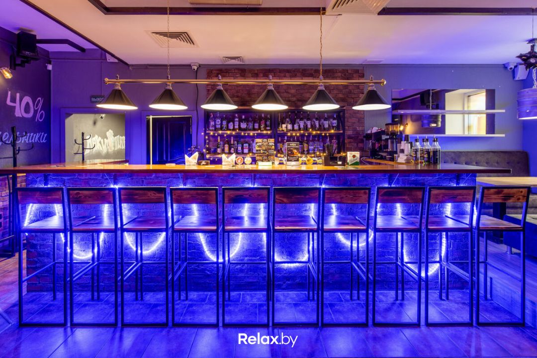 Купить готовый бизнес, Lucky pub. Гастро-паб в ТЦ Таир. Низкая аренда. Площадь 100.3 м2 - подробнее в каталоге Buyer.by