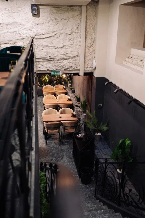 Купить готовый бизнес, кафе, бар в центре Минска, возле метро, ул. Карла Маркса. Продается рестобар Amazonka / Амазонка - подробнее в каталоге buyer.by