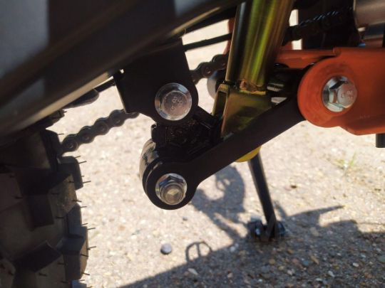 racermotors.by - Ходовая часть — проходимость, как у настоящего эндуро, Мотоцикл SPRMOTORS CROSSROAD-300 MAX NEW (4 valves)