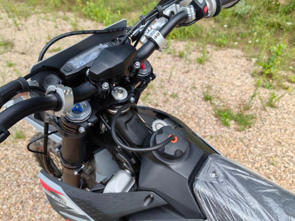 racermotors.by - Мотоцикл Кросс NINE FOX Strider 450 EFI