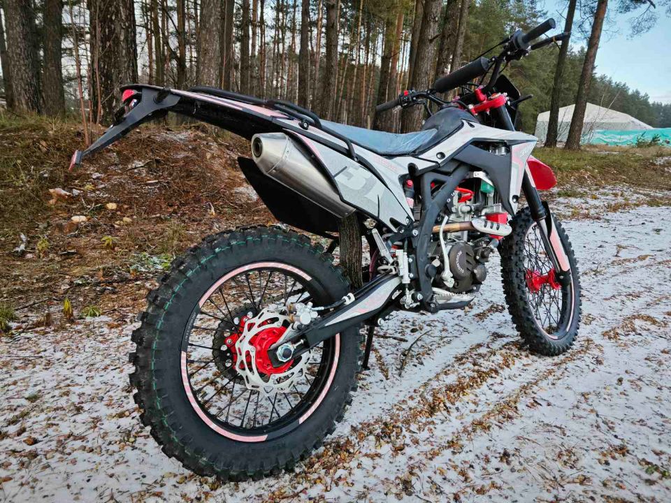 racermotors.by - мотоцикл Regulmoto CR-Z 300