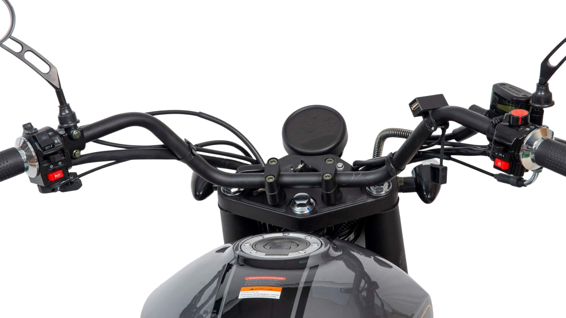 racermotors.by - Надежное шасси, эргономика чоппера и умные опции