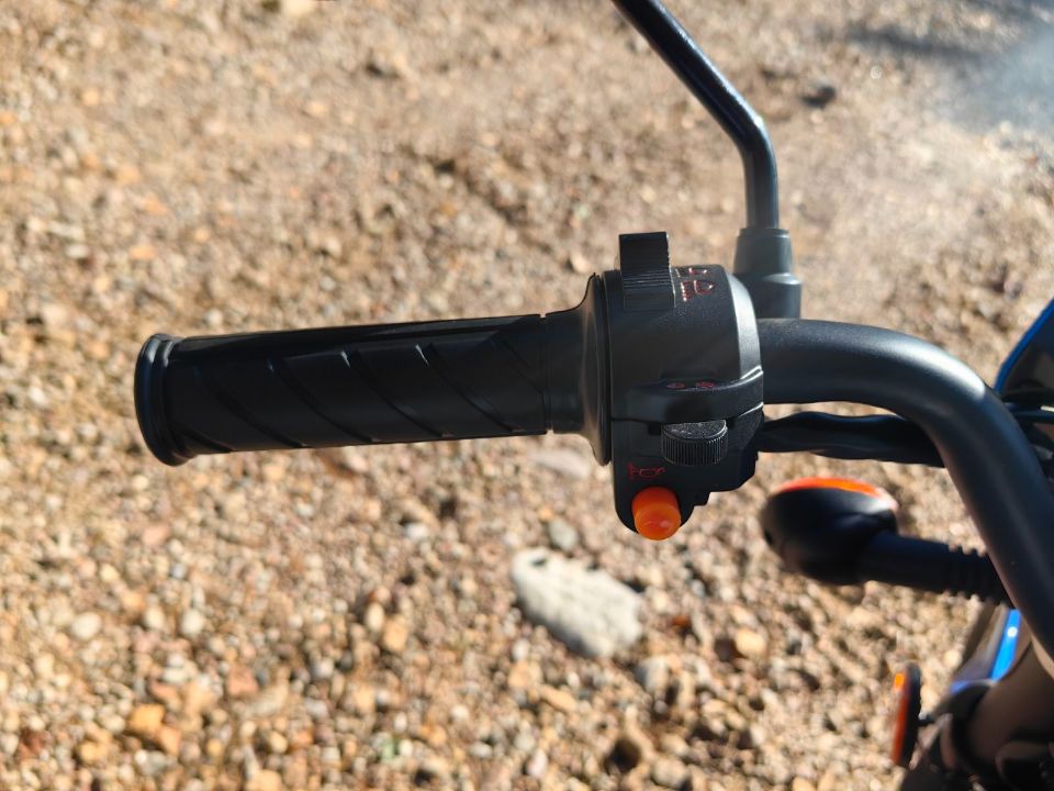 racermotors.by - Мопед Motoland Альфа RS11 (LM48-B)