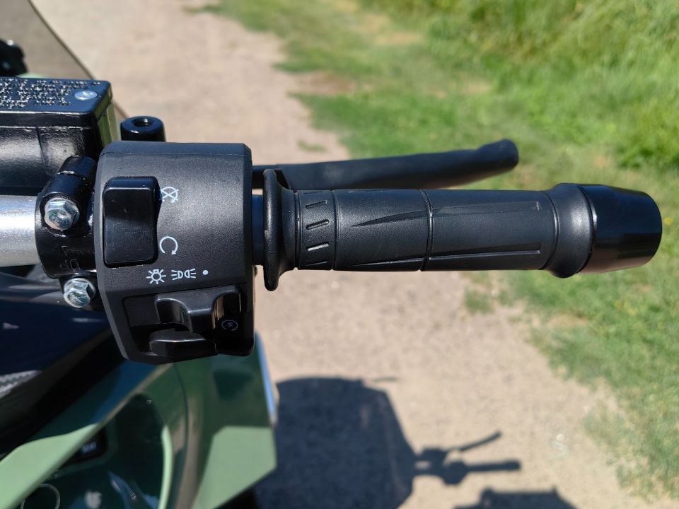 racermotors.by - Максискутер SPRMOTORS TRAVEL MAX 180 EFI