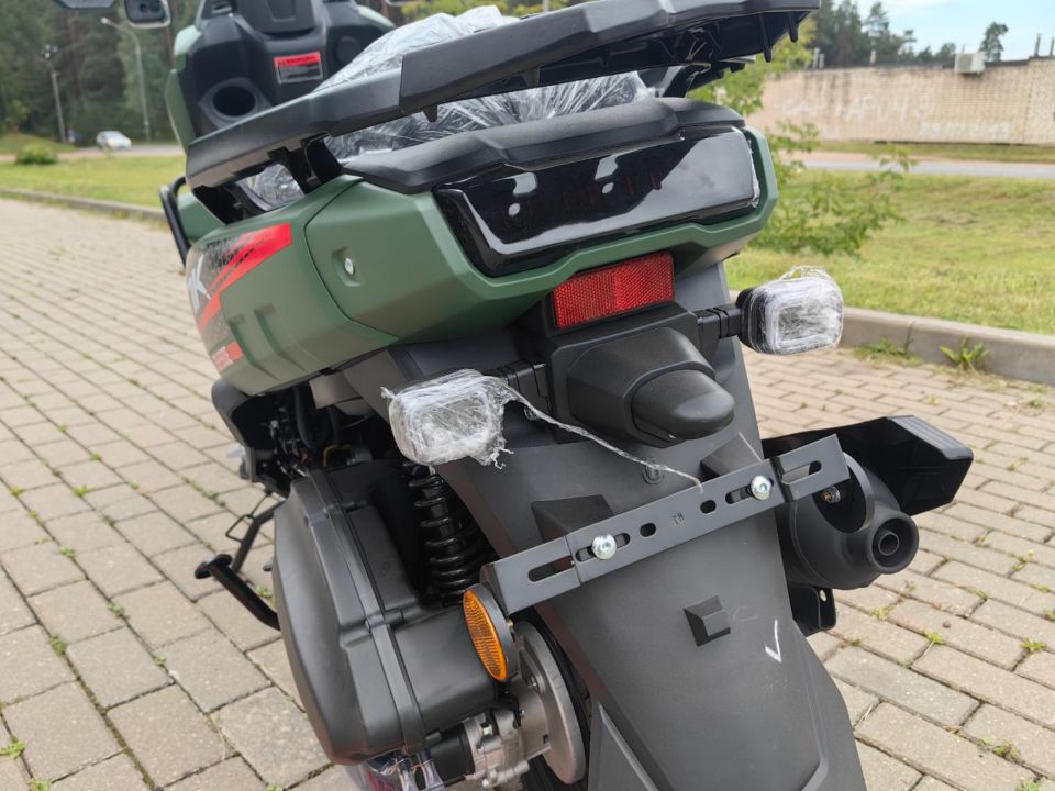 racermotors.by - Скутер SPRMOTORS Tank Restyling T8-50E