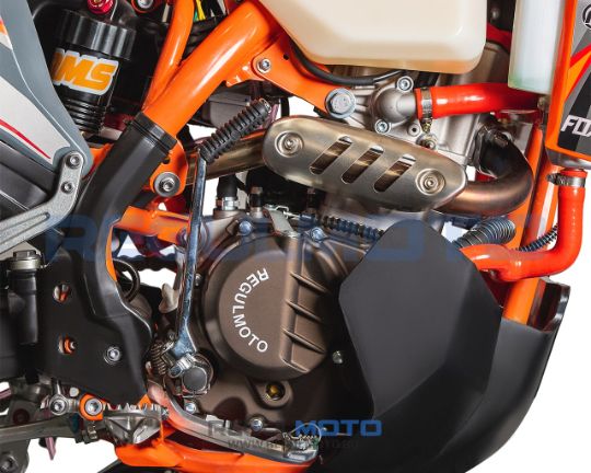 racermotors.by - двигатель и производительность Regulmoto Crosstrec 300