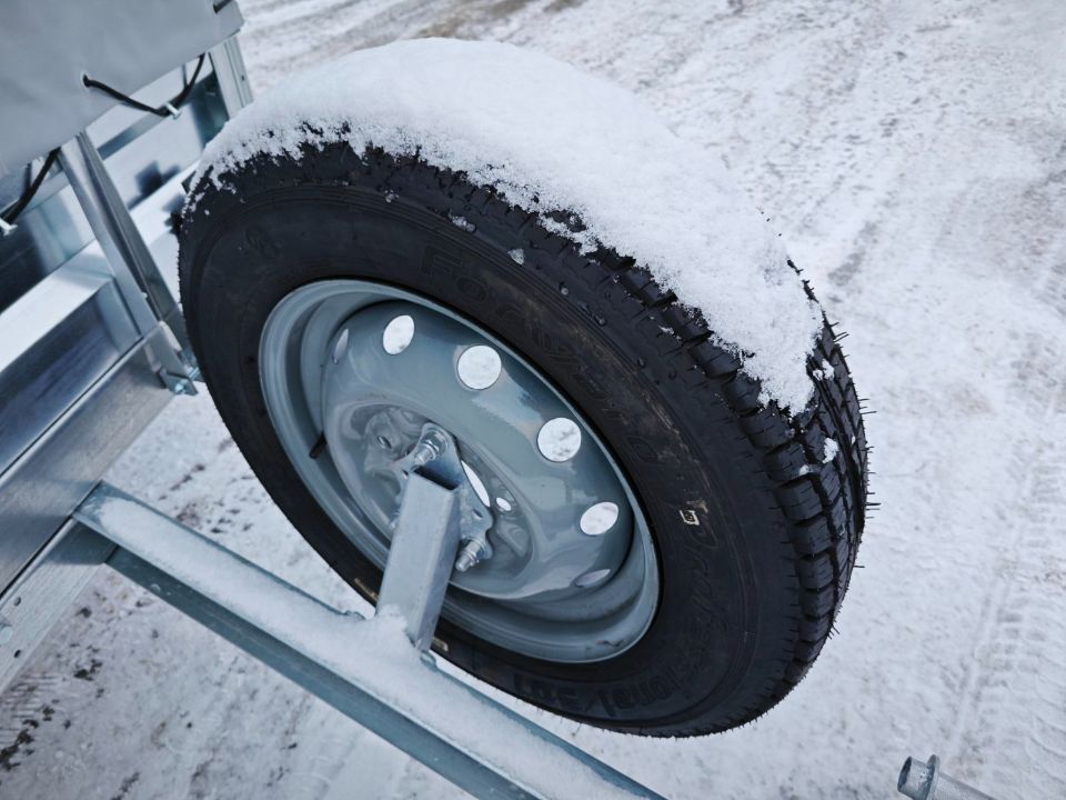 Автос.бел - Автомобильный прицеп Avtos A30P2B с прямым тентом 1200мм