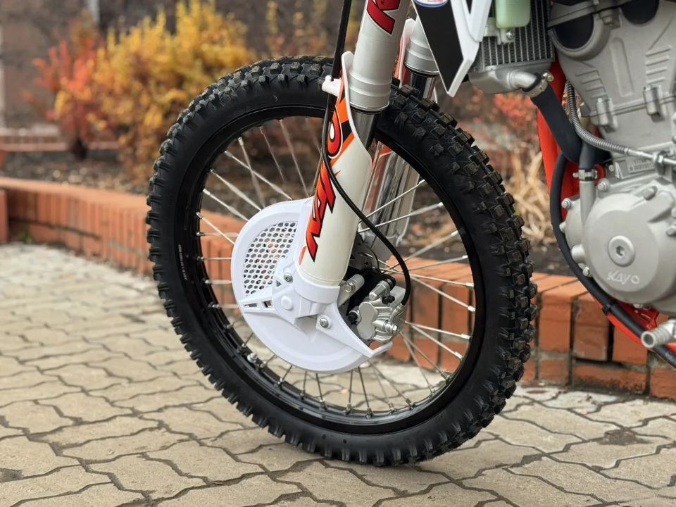 racermotors.by - Мотоцикл KAYO K6 250 (NC250S) EFI 21/18