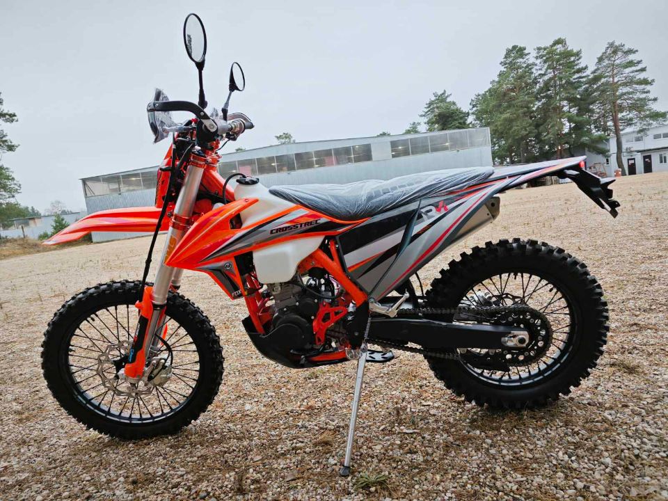 racermotors.by - Мотоцикл Regulmoto Crosstrec 300