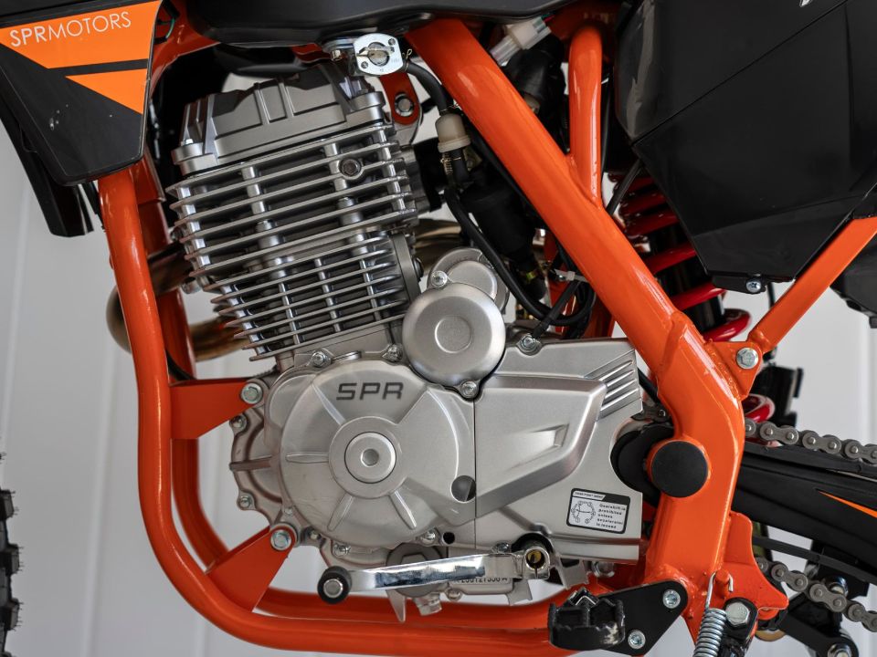 racermotors.by - Мотоцикл SPRMOTORS CROSSROAD-300 MAX NEW (4 valves)
