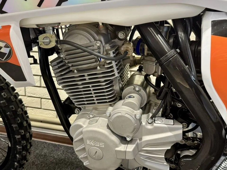 racermotors.by - Мотоцикл кросс KEWS K16 (175FMN)