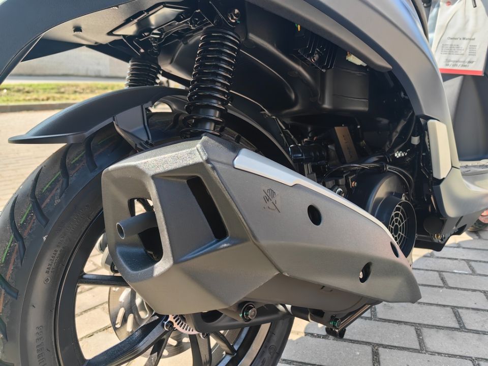 racermotors.by - Скутер SYM Symphony ST 200