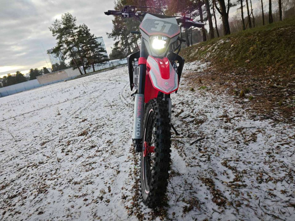 racermotors.by - мотоцикл Regulmoto CR-Z 300