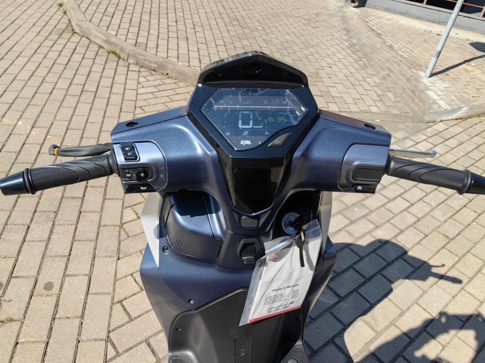 racermotors.by - Скутер SYM Symphony ST 200
