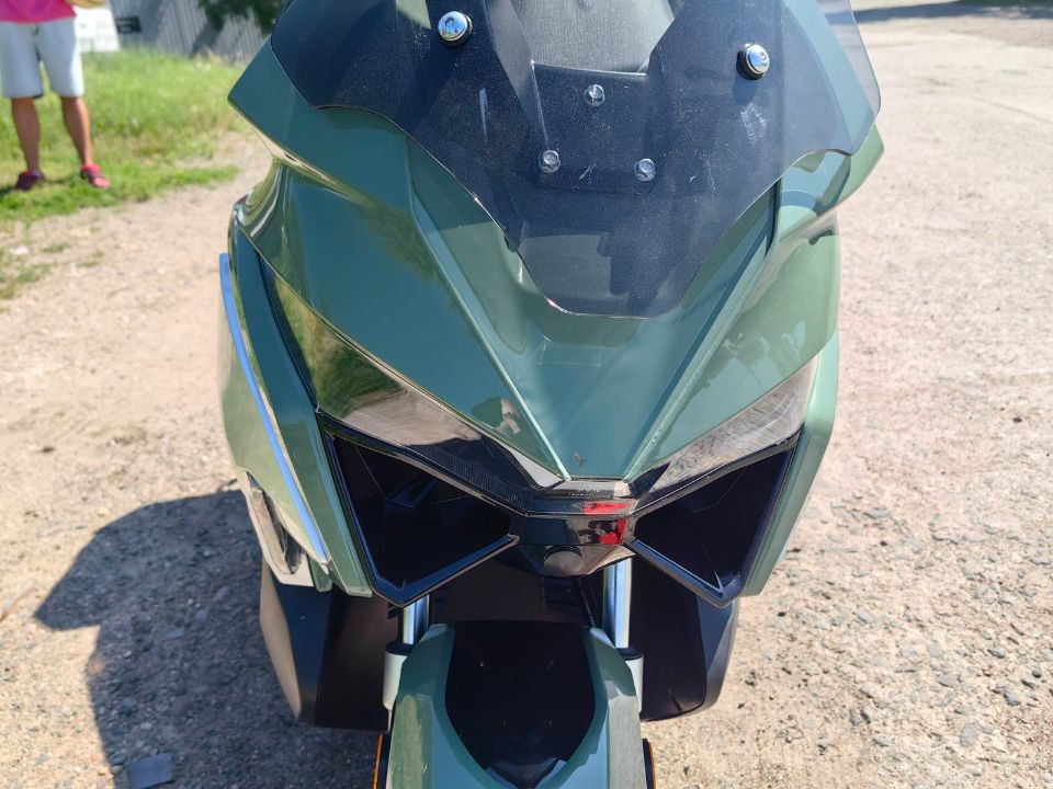 racermotors.by - Максискутер SPRMOTORS TRAVEL MAX 180 EFI