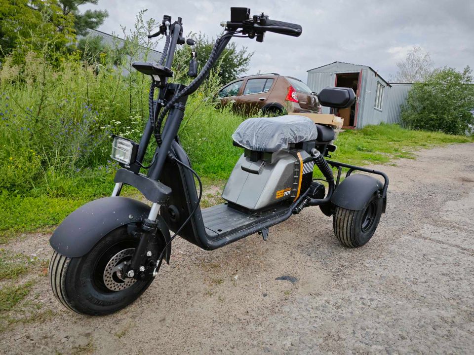 racermotors.by - ТРИЦИКЛ ЭЛЕКТРИЧЕСКИЙ CITYCOCO
E3 SMD E3