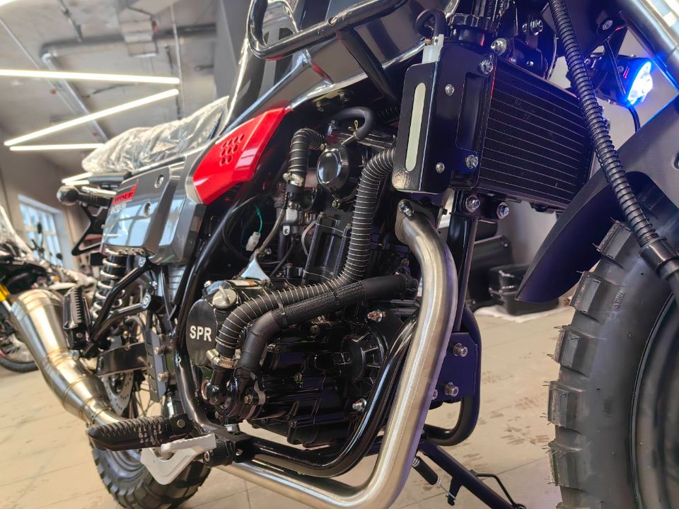 racermotors.by - Мотоцикл SPRMOTORS Wolf 300 WC