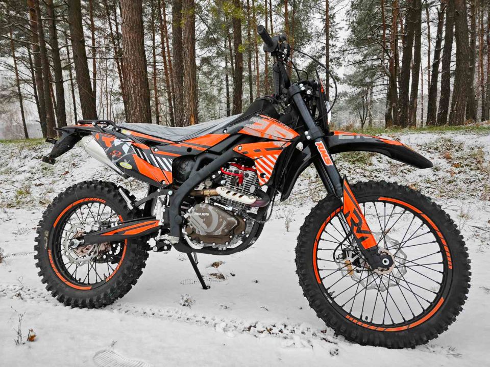 racermotors.by - Мотоцикл Regulmoto ZR PR 300 4 valves