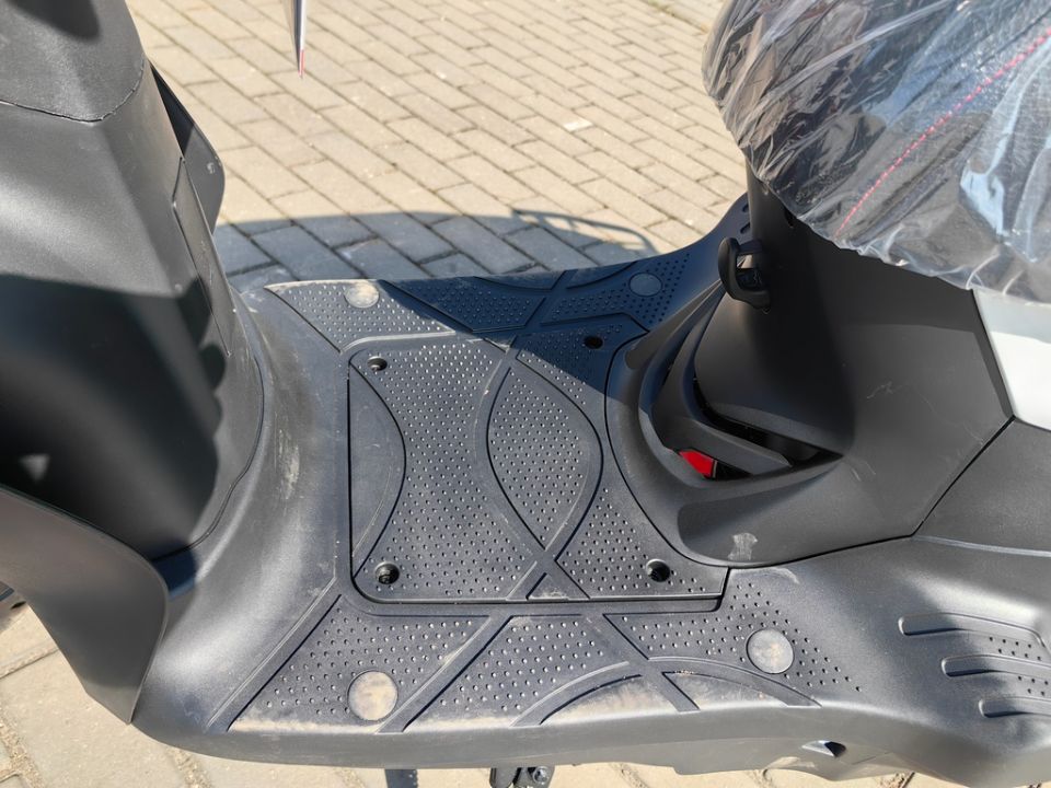 racermotors.by - Скутер SYM Orbit 50