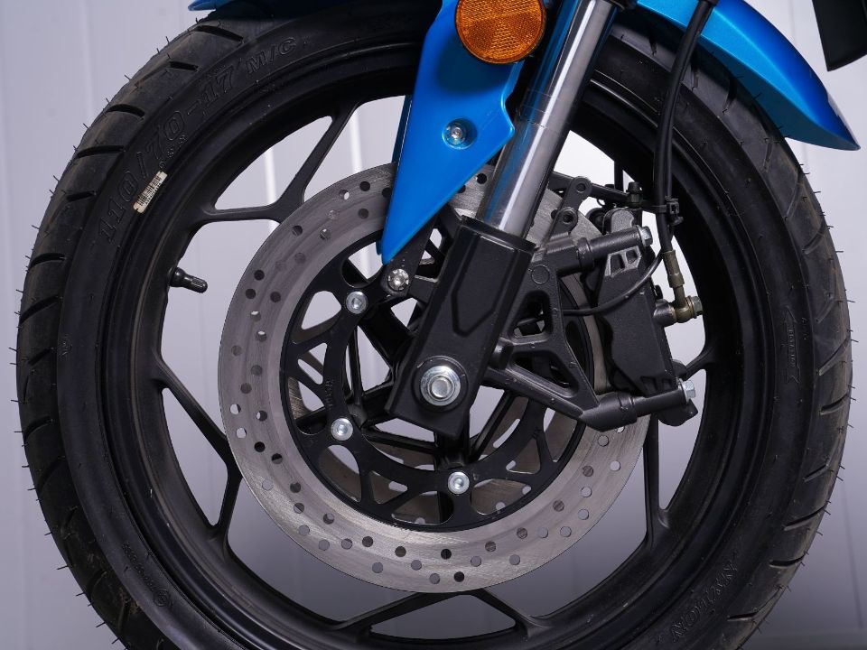 racermotors.by - Мотоцикл SPRMOTORS HURRICANE