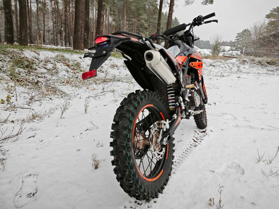 racermotors.by - Мотоцикл Regulmoto ZR PR 300 4 valves