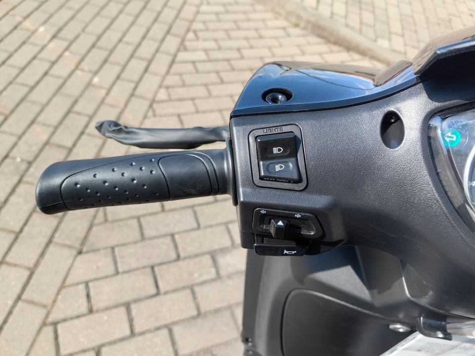 racermotors.by - Скутер SYM Symphony SR 125