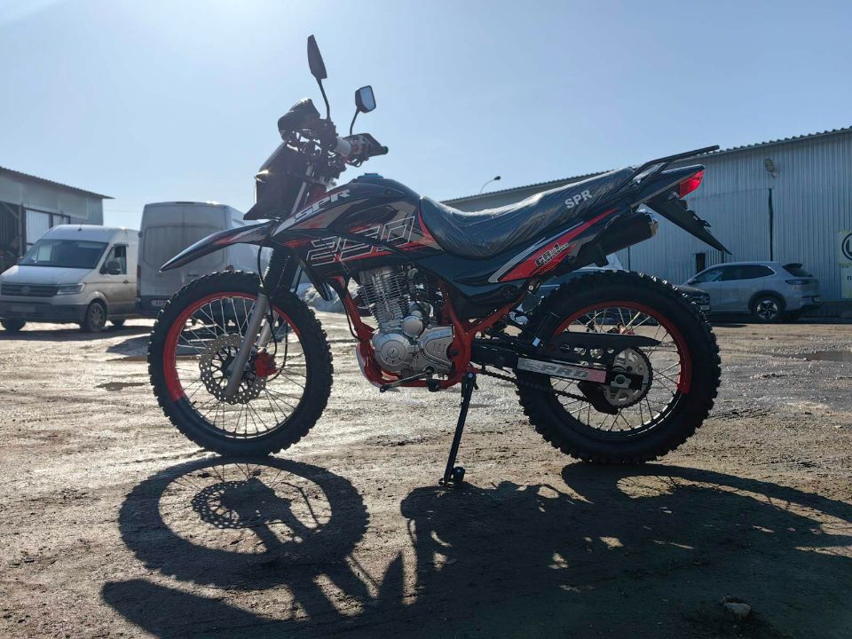 racermotors.by - Мотоцикл SPRMOTORS CROSSROAD-1 FH250-Y1