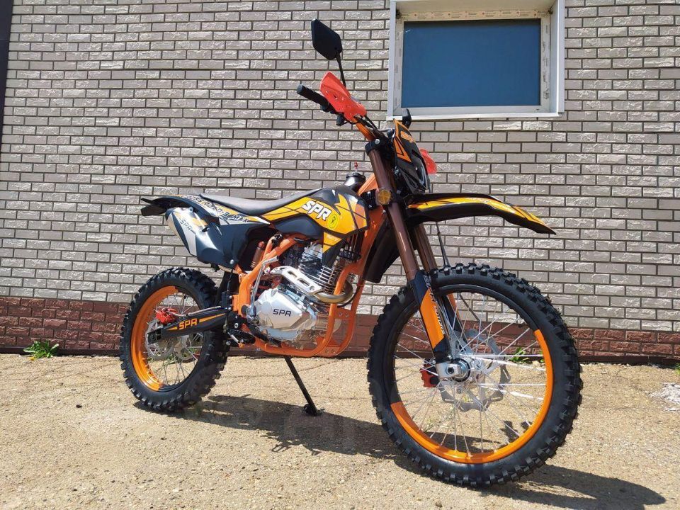 racermotors.by - Мотоцикл SPRMOTORS CROSSROAD-300 MAX NEW (4 valves)