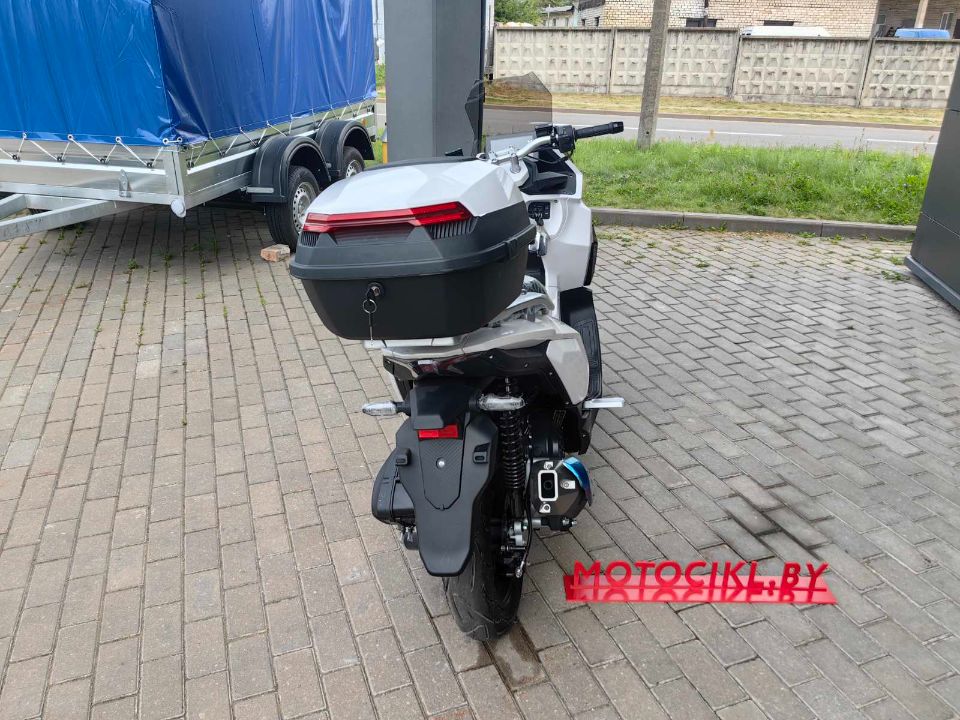 racermotors.by - Максискутер SPRMOTORS TRAVEL MAX 180 EFI