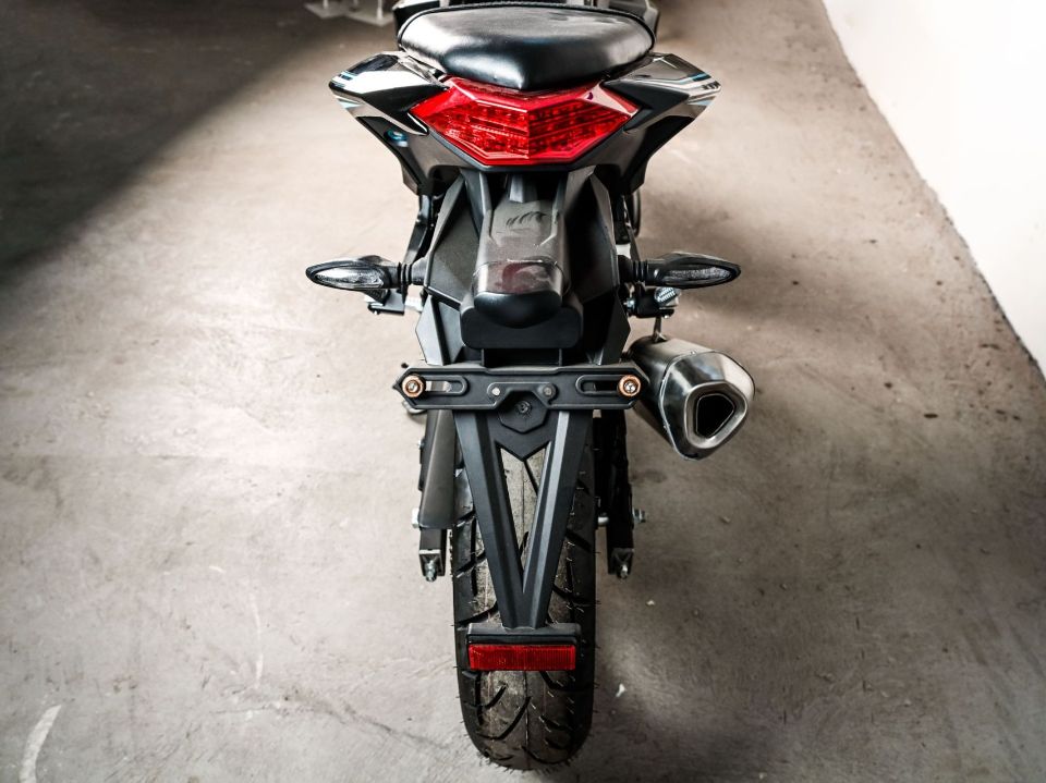 racermotors.by - Мотоцикл SPRMOTORS HURRICANE