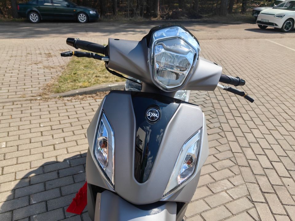 racermotors.by - Скутер SYM Symphony ST 200