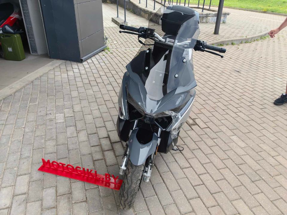 racermotors.by - Максискутер SPRMOTORS TRAVEL MAX 180 EFI