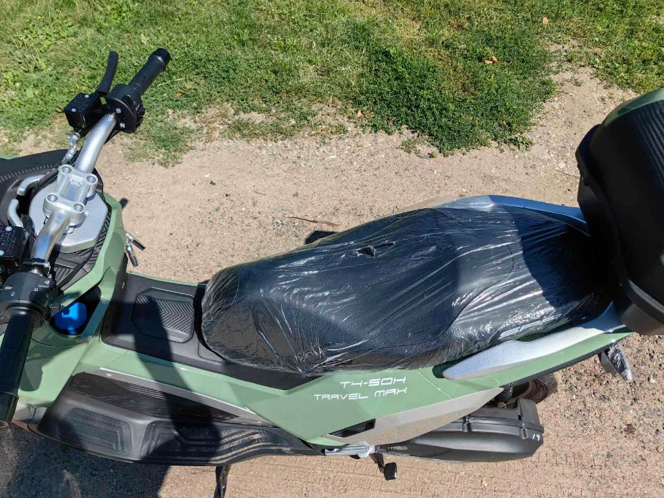 racermotors.by - Максискутер SPRMOTORS TRAVEL MAX 180 EFI